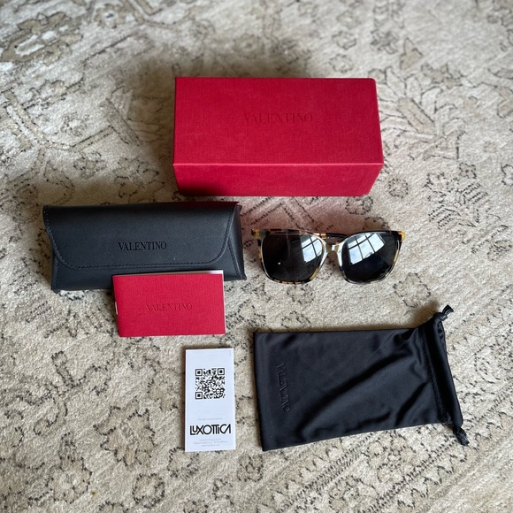 VALENTINO NWT $432 VA4078-F 5036/87 TORTOISE/GOLD GREY SQUARE SUNGLASSES. 57mm - Picture 7 of 8